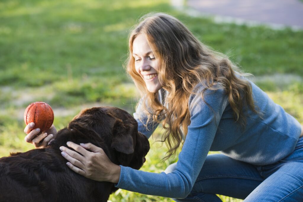 Ecological Pet Insurance: The Environmentally Friendly Choice for Its Green Owners.